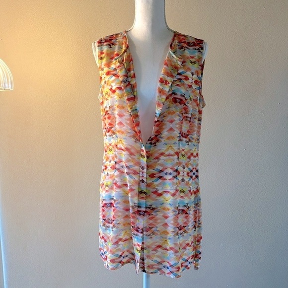Cabi 760 Avery Aztec Geometric Hidden Button Up Tunic Tank Top M - Picture 6 of 7
